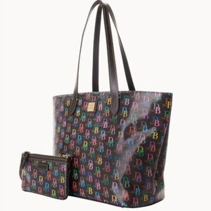 Dooney & Bourke Handbag